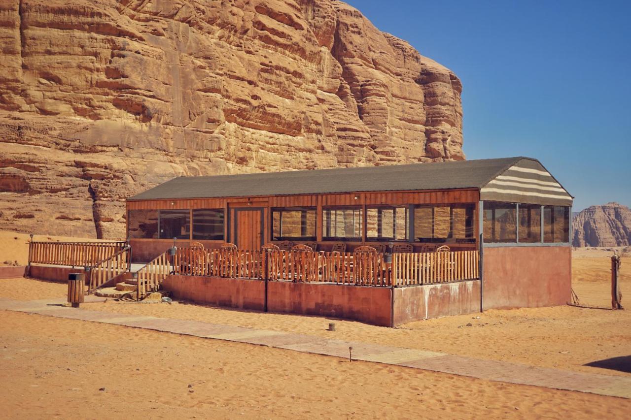 Salman Zwaidh Camp Hotel Wadi Rum Exterior photo