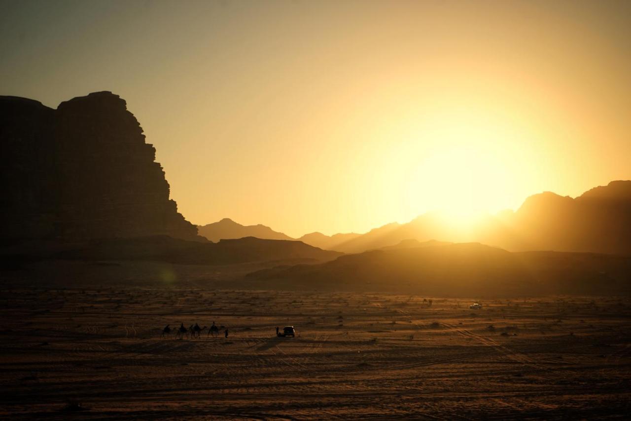 Salman Zwaidh Camp Hotel Wadi Rum Exterior photo